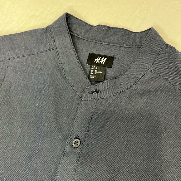 H&M Men’s button up long sleeve shirt Sz M - Picture 7 of 9